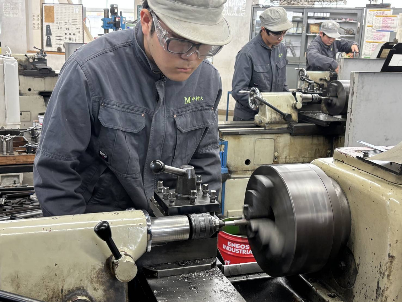 工業科高校の生徒