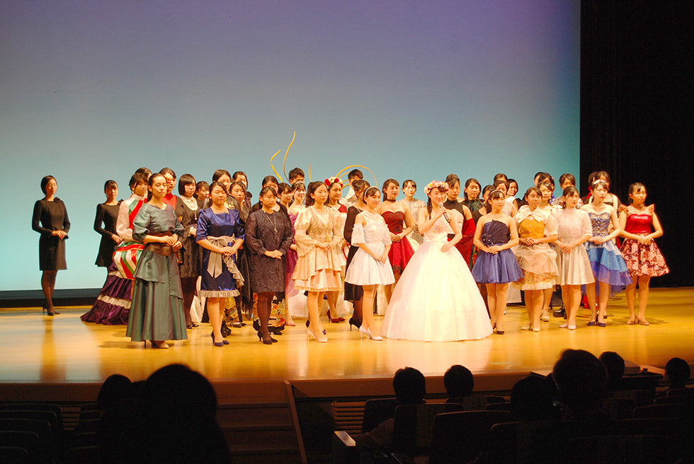 画像：高校生ファッションショー